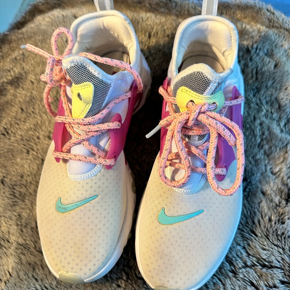 Nike React Presto White Hyper Violet Sneakers, Size 8.5 - Picture 8 of 9